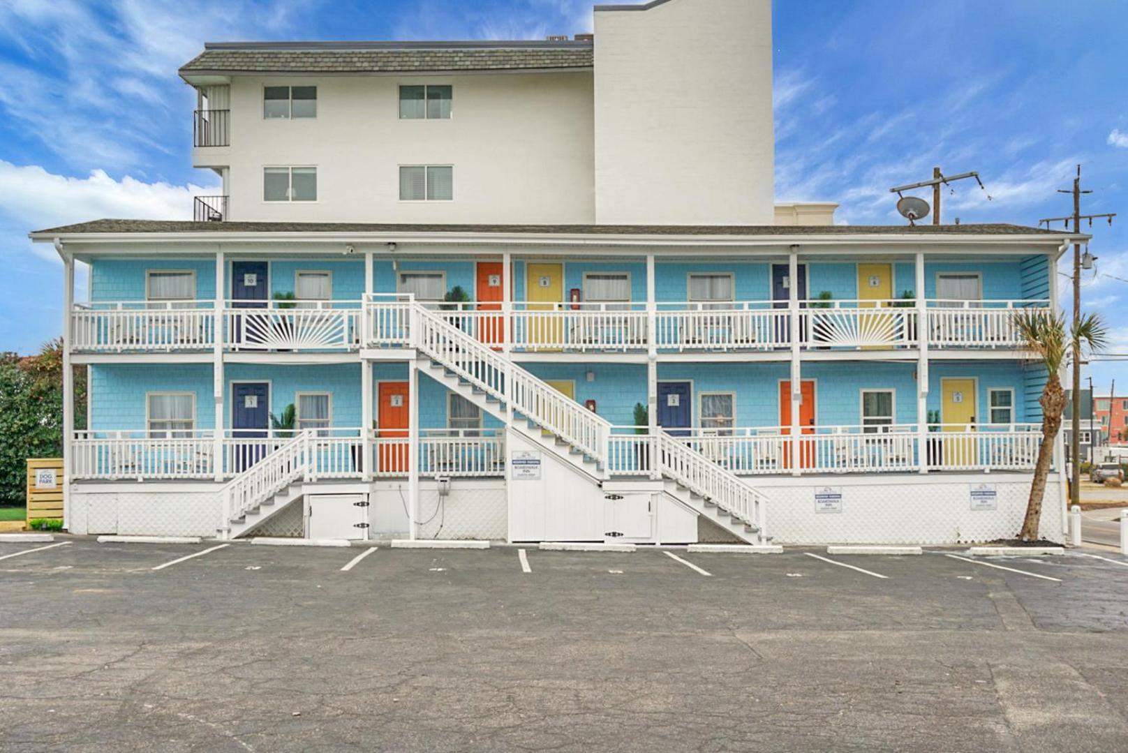 The Boardwalk Inn Carolina Beach Exterior photo