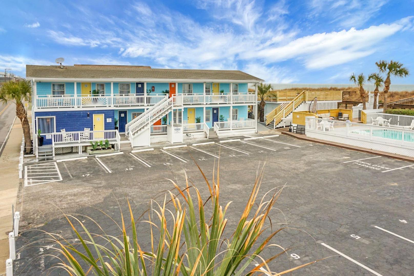 The Boardwalk Inn Carolina Beach Exterior photo
