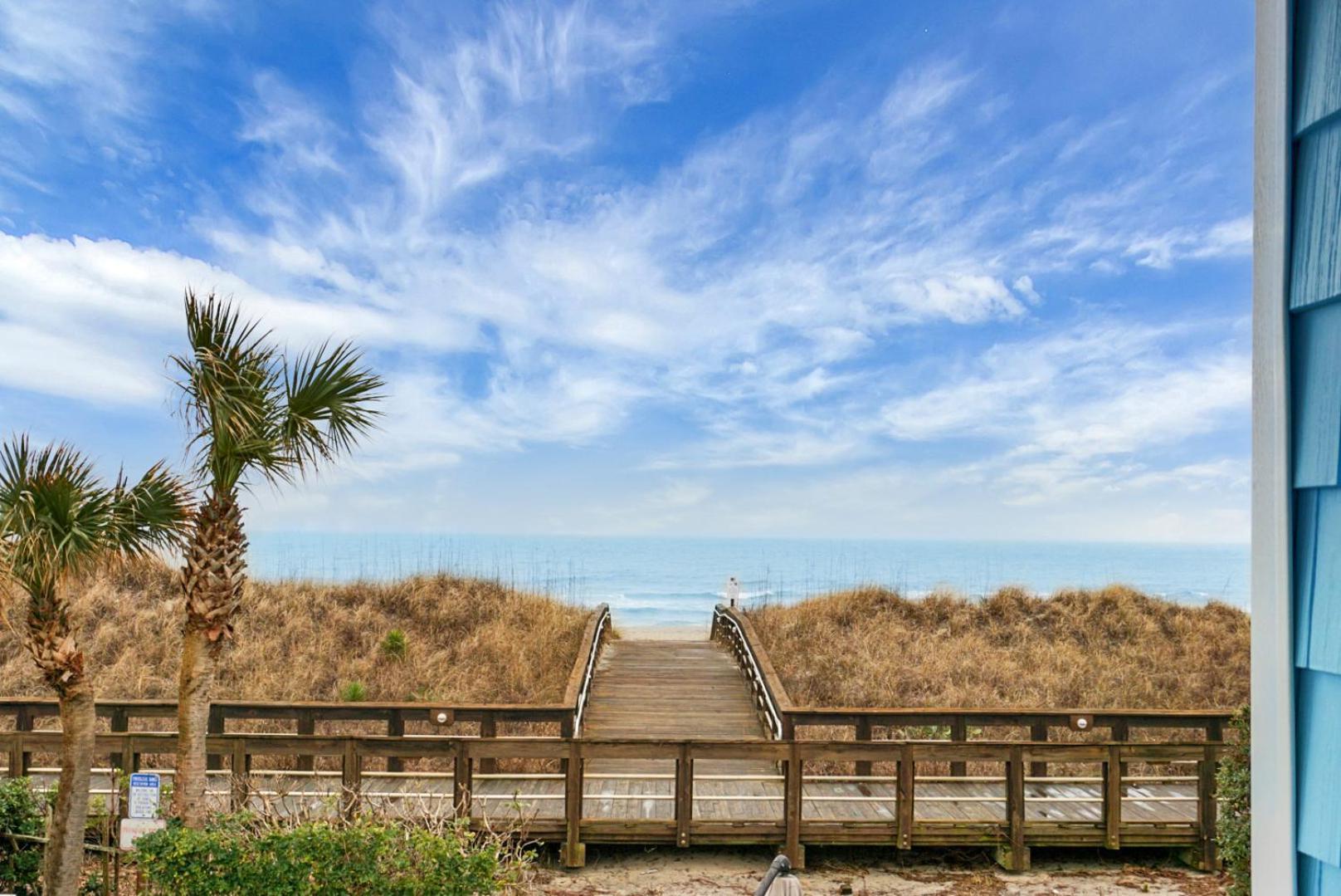 The Boardwalk Inn Carolina Beach Exterior photo